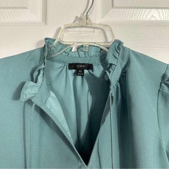 J. Crew XS sage green blouse, ruffle sleeves, v-neck, fall, office, date night - Picture 4 of 9